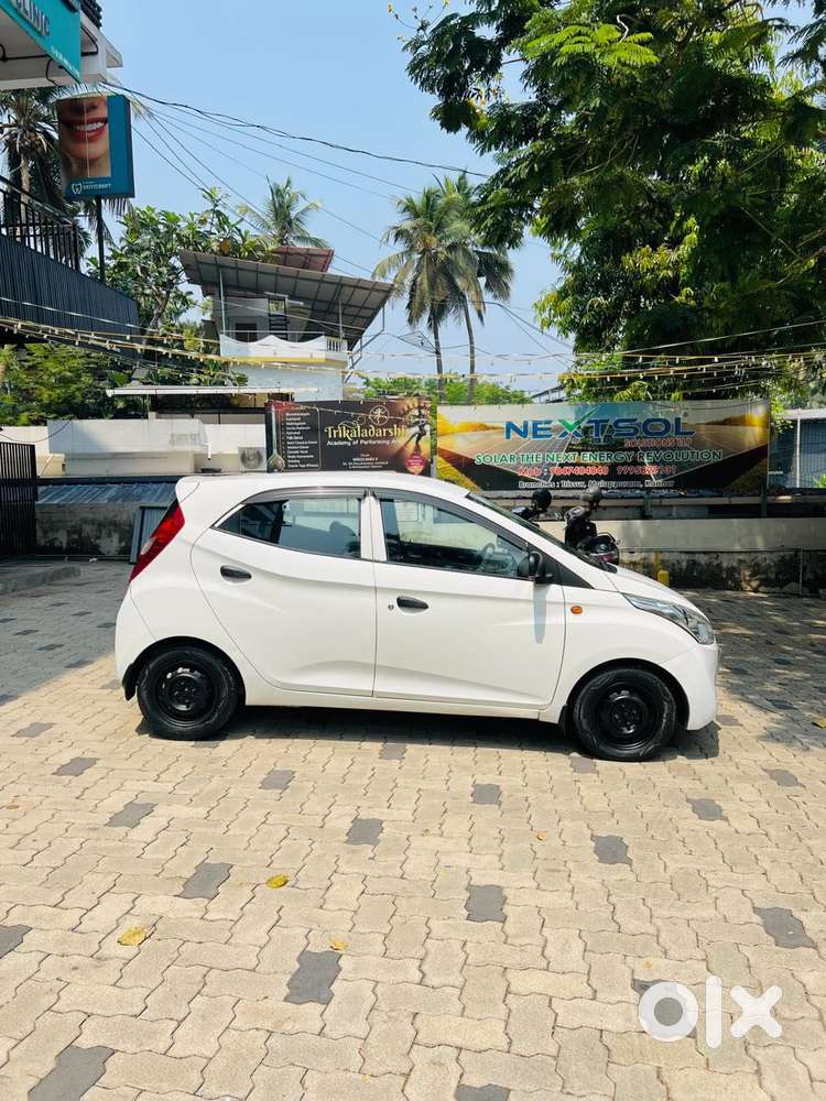 Hyundai Eon Era Plus, 2017, Petrol