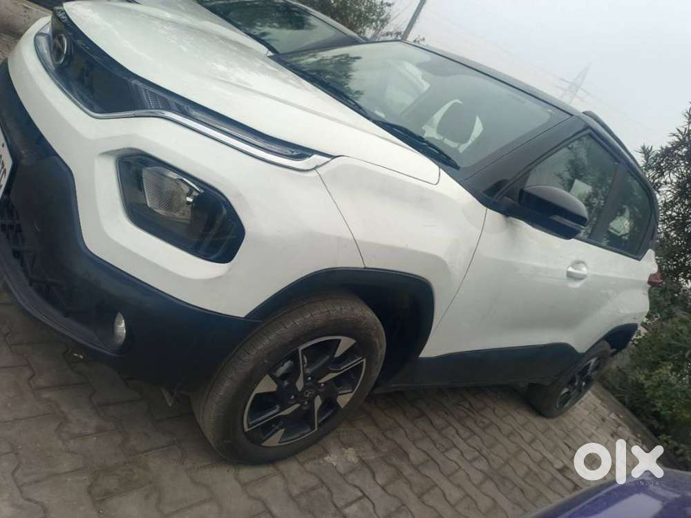 Tata Punch Accomplished Mt Sunroof, 2025, Petrol