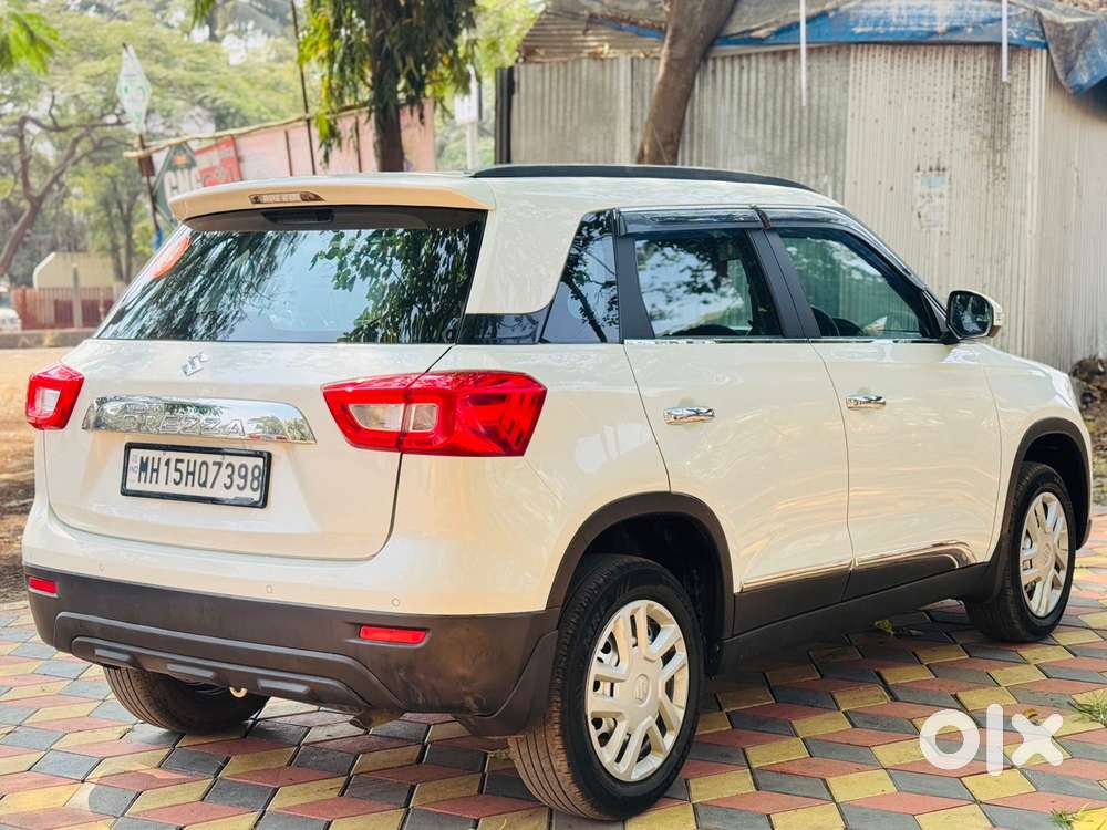 Maruti Suzuki Brezza 1.5 Lxi Smart Hybrid, 2021, Petrol