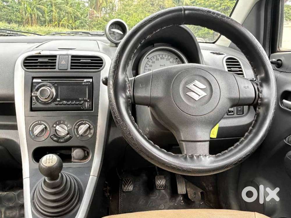 Maruti Suzuki Ritz Vxi, 2015, Petrol