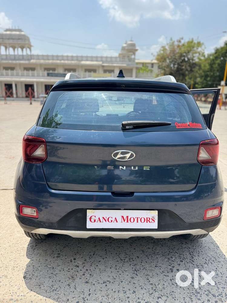 Hyundai Venue Sx (o) Mt 1.5 Diesel, 2019, Diesel