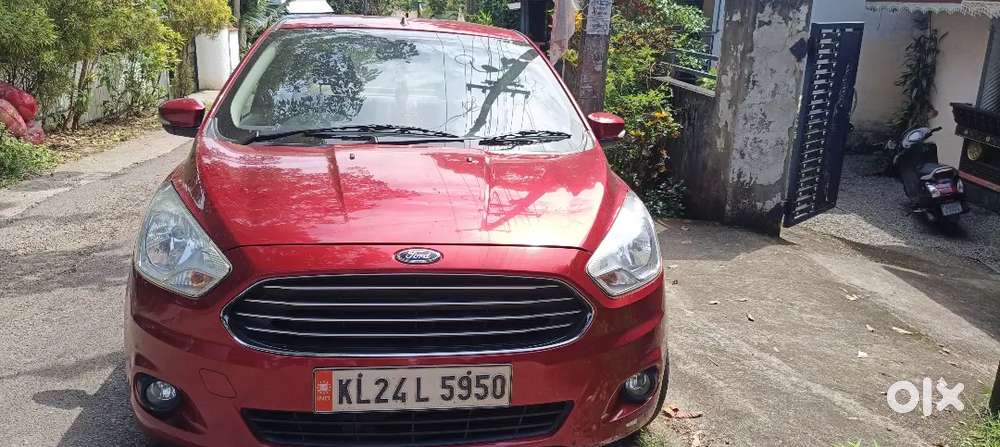Ford Aspire Titanium Blu 2016
