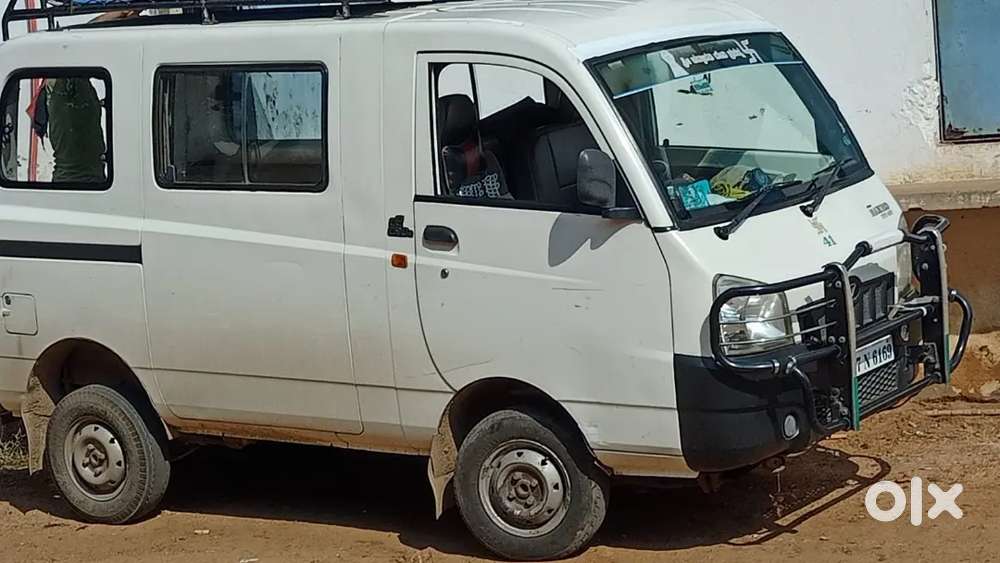 Mahindra Supro 2012