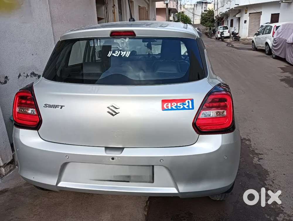 Maruti Suzuki Swift 2023 Petrol 32500 Km Driven