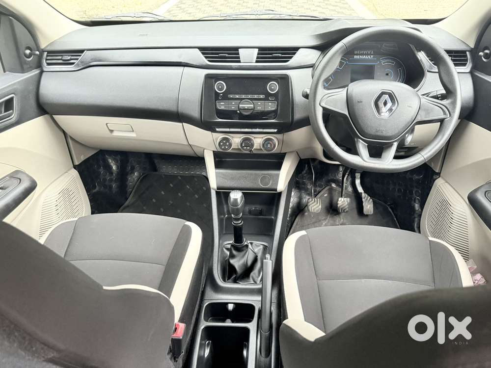 Renault Triber Rxl, 2022, Petrol