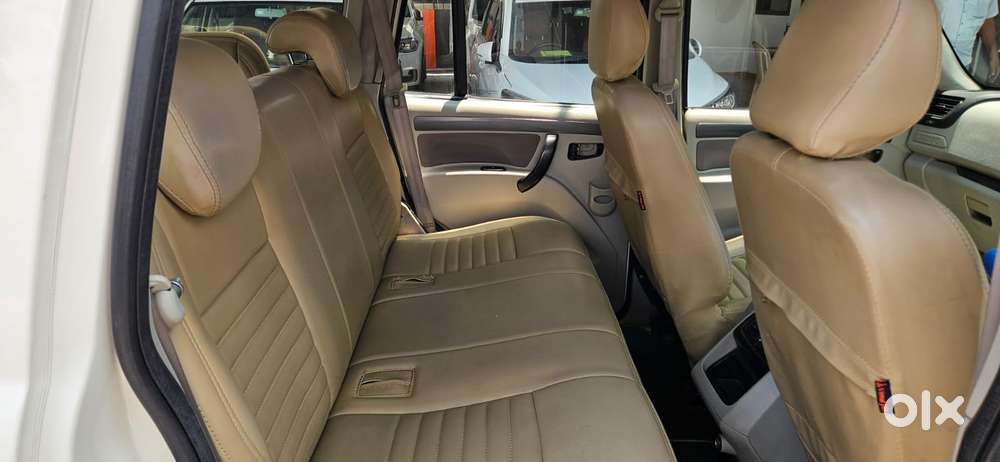 Mahindra Scorpio S6 Plus, 2017, Diesel