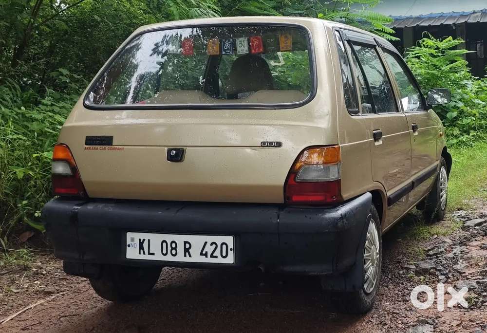 Golden  800