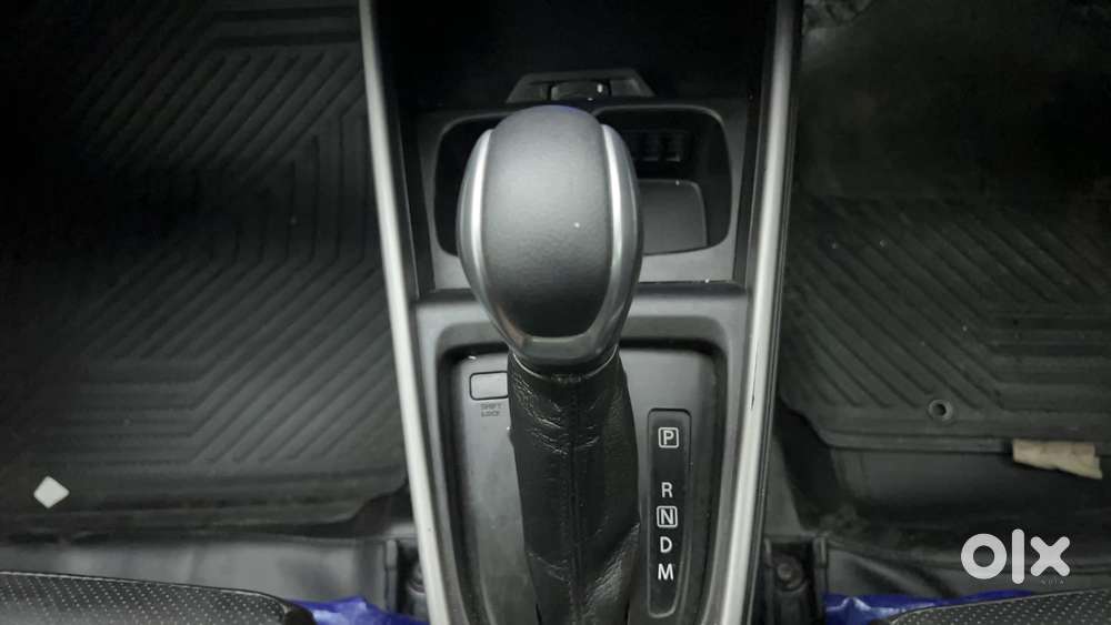 Maruti Suzuki Xl6 1.5 Alpha Plus At, 2022, Petrol