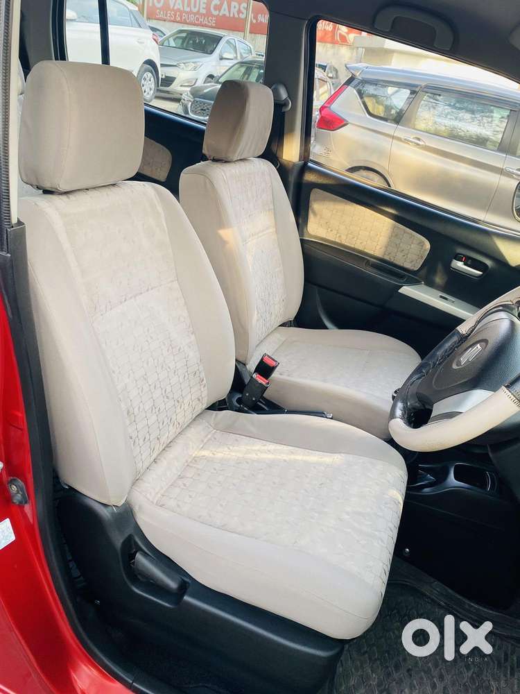 Maruti Suzuki Wagon R Vxi, 2013, Petrol