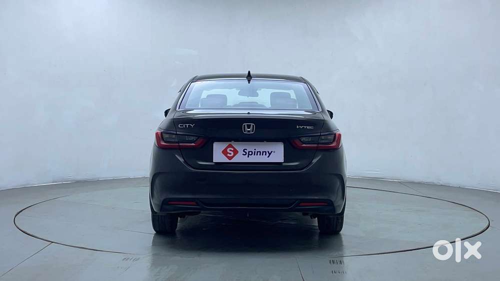 Honda City 1.5 V Mt, 2023, Cng & Hybrids
