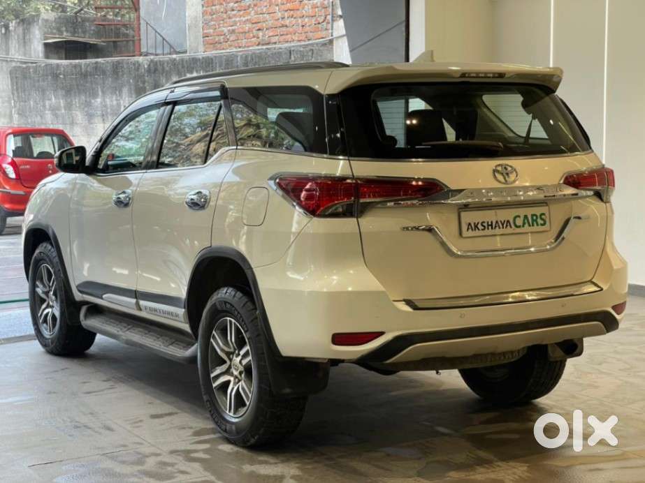 Toyota Fortuner 4x2 At 2.8 Diesel, 2018, Diesel