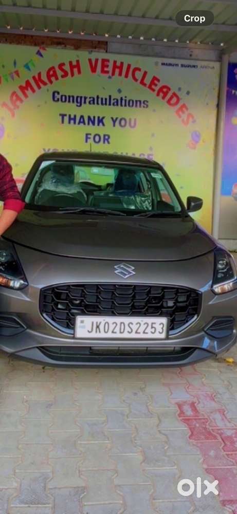 Maruti Suzuki Swift 2025 Petrol 15000 Km Driven