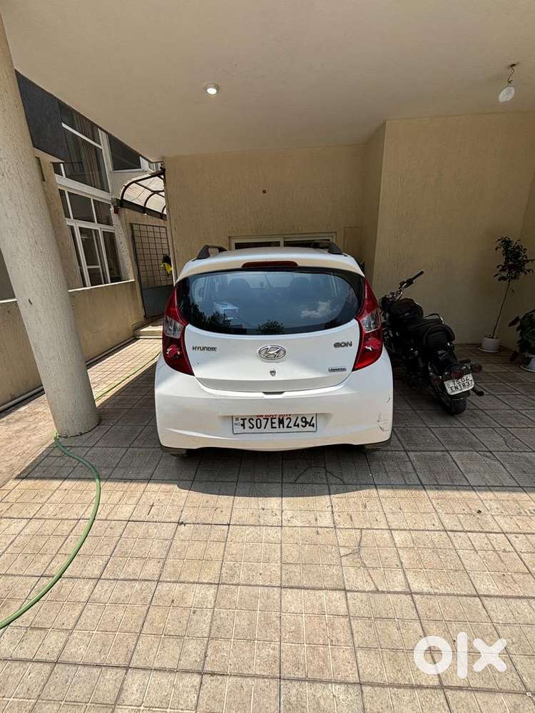 Hyundai Eon 2015 Petrol Well Maintained