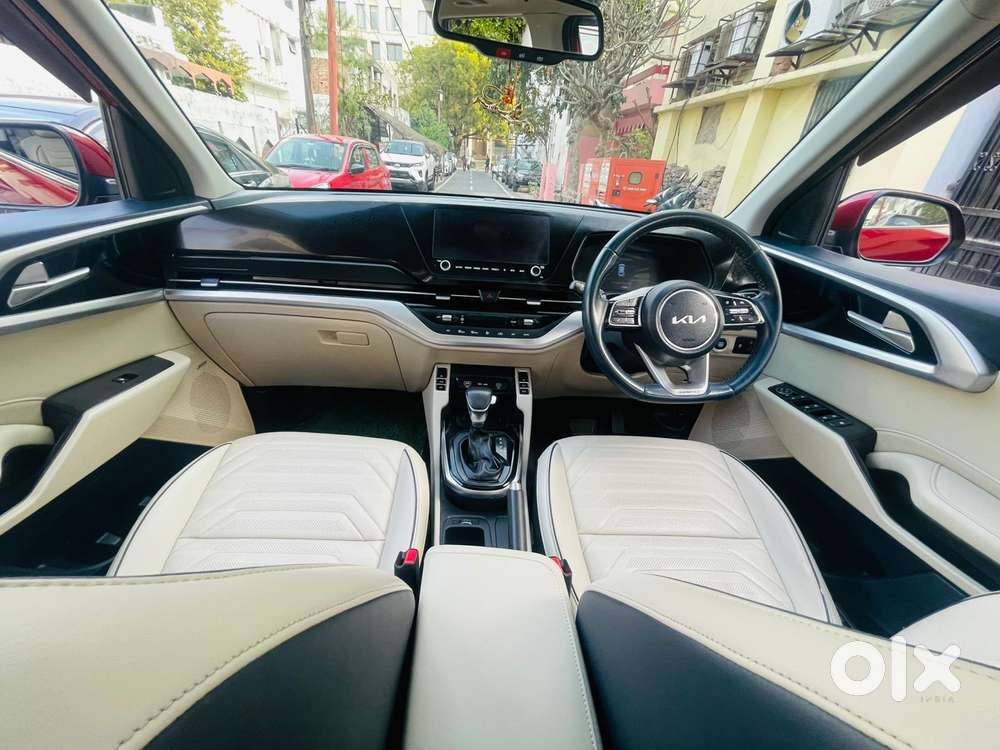 Kia Carens 1.5 Luxury Plus Diesel At 7 Str, 2023, Diesel