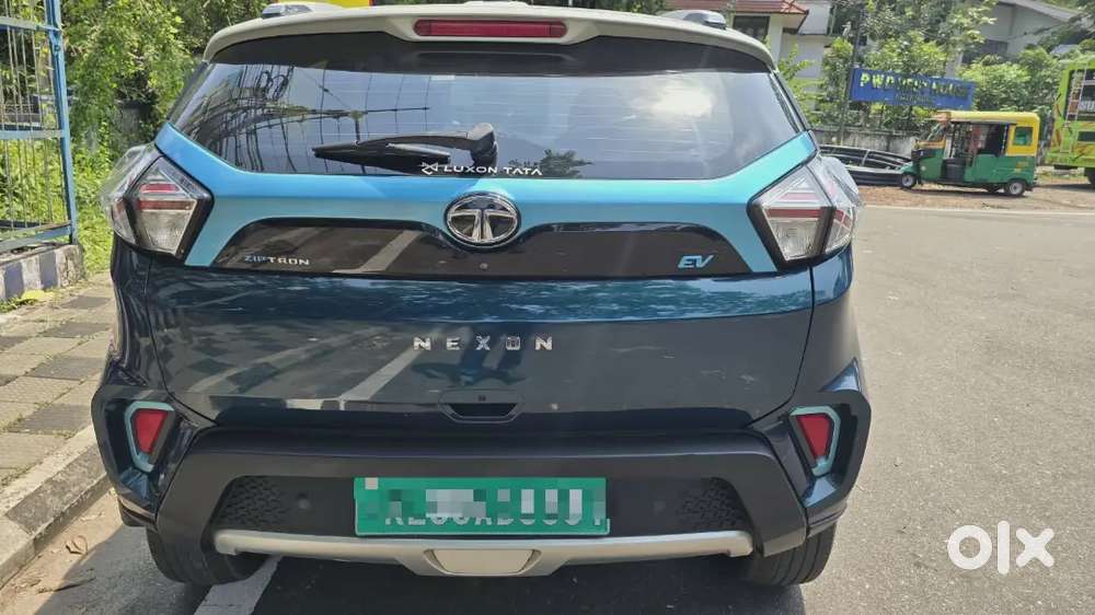 Tata Nexon Ev Xz + Single Owner New Battery Under Battery Warranty