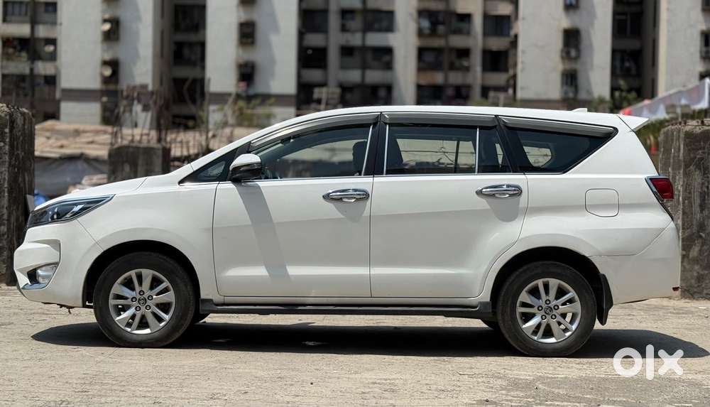 Toyota Innova Crysta 2.4 V, 2018, Diesel