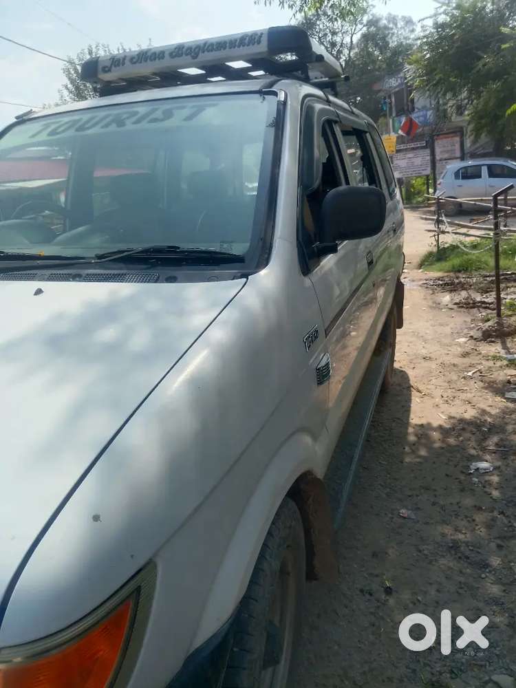 Chevrolet Tavera Neo 2015
