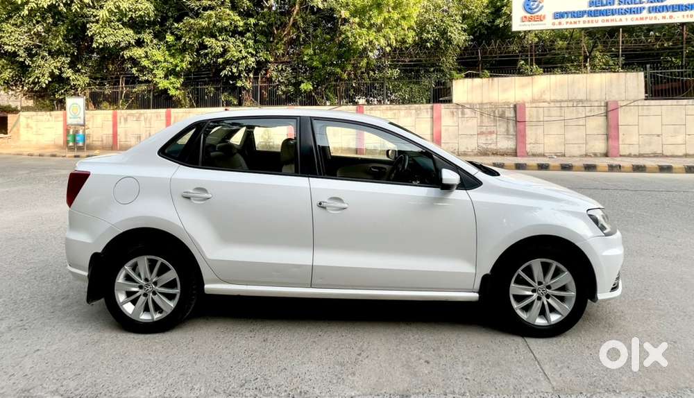 Volkswagen Ameo Highline Plus Petrol (2016)