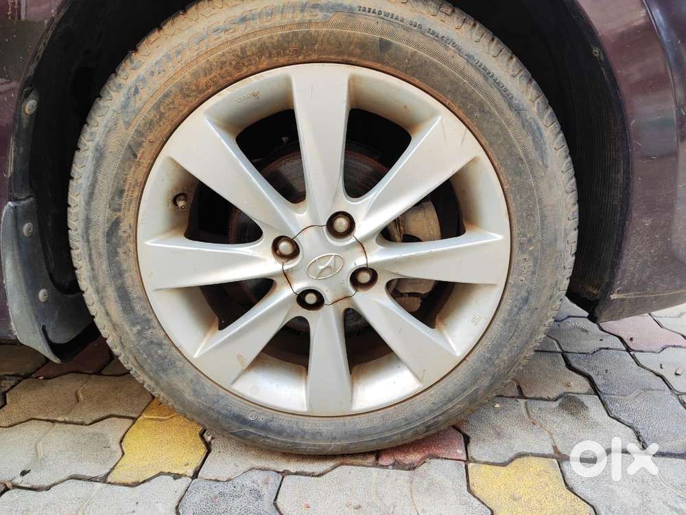 Hyundai Fluidic Verna 1.6 Vtvt S, 2011, Petrol