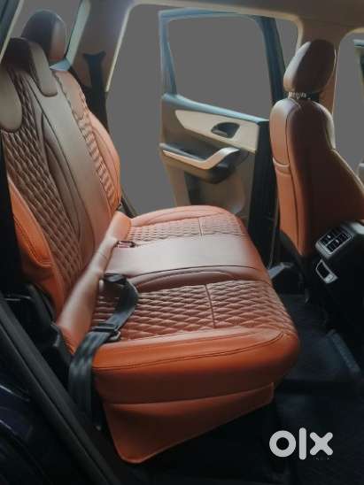 Mahindra Xuv700 2.2 Mx Diesel Mt 5 Str, 2024, Diesel