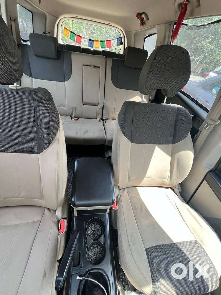 Single Hand Drive . Good Condition With Limited Running .