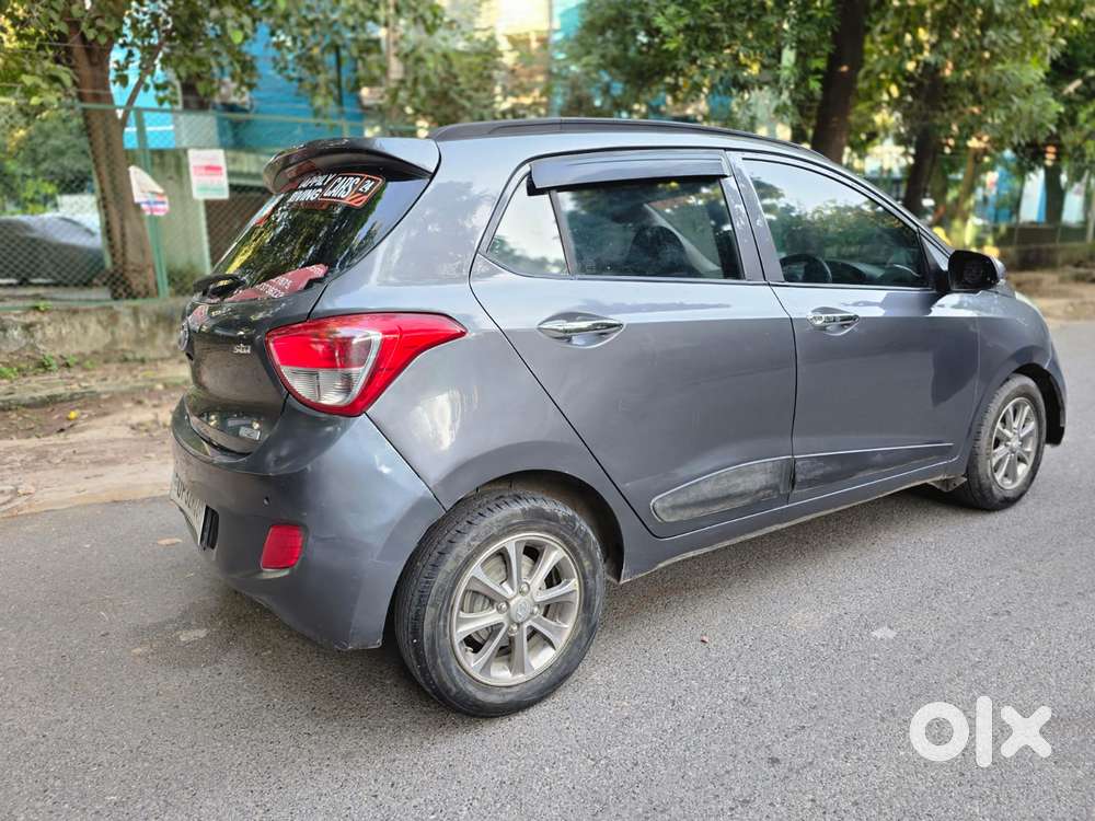 Hyundai Grand I10 Asta Option, 2017, Petrol