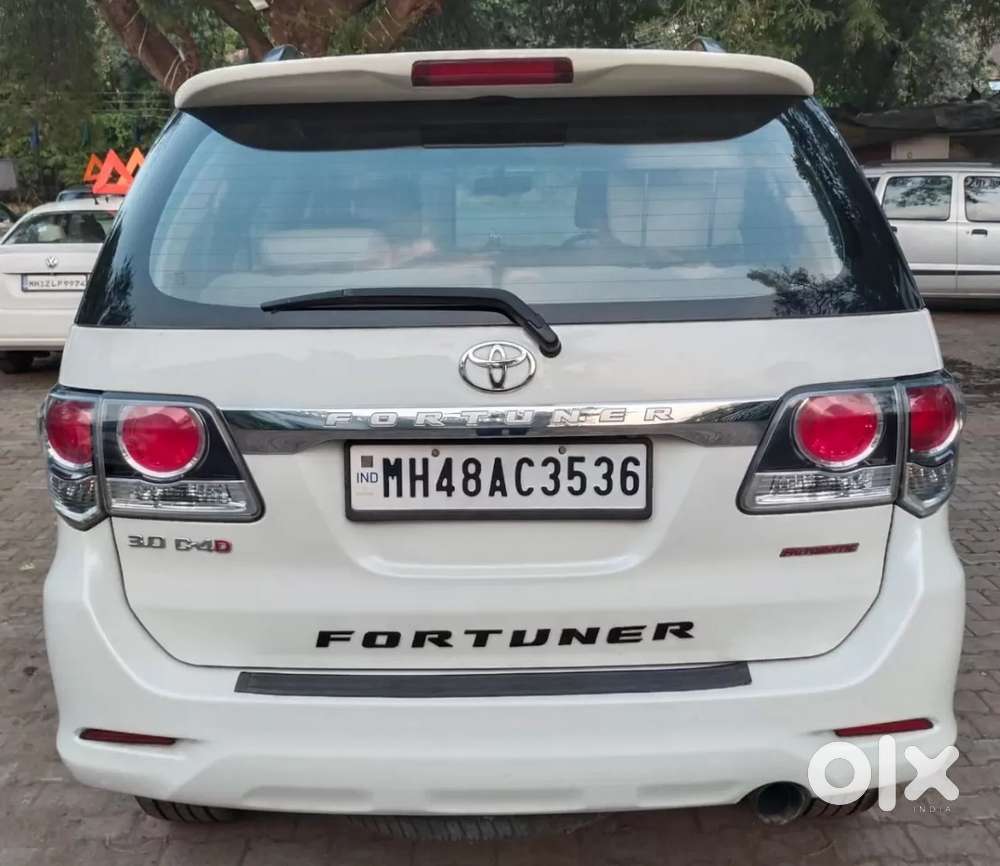 Toyota Fortuner 4x2 At, 2015, Diesel