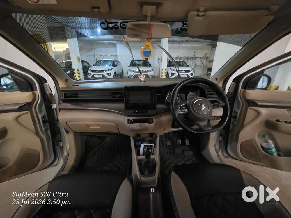 Maruti Suzuki Ertiga Zxi Cng 2024