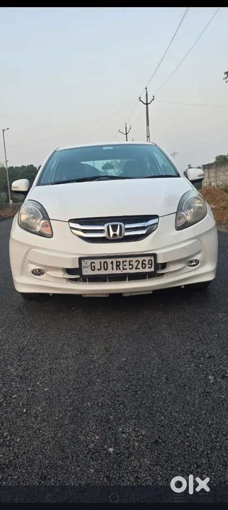 Honda Amaze 2nd Gen 2014 Diesel 95989 Km Driven
