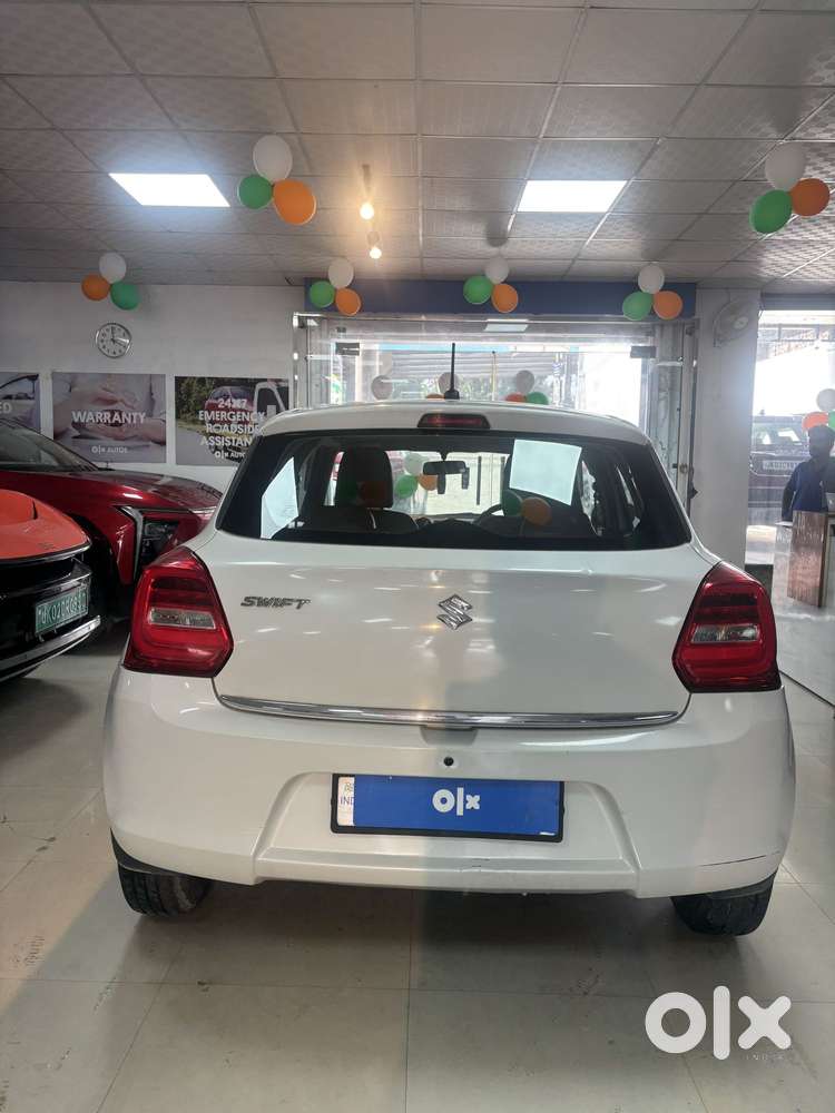 Maruti Suzuki Swift Vxi Optional, 2018, Petrol