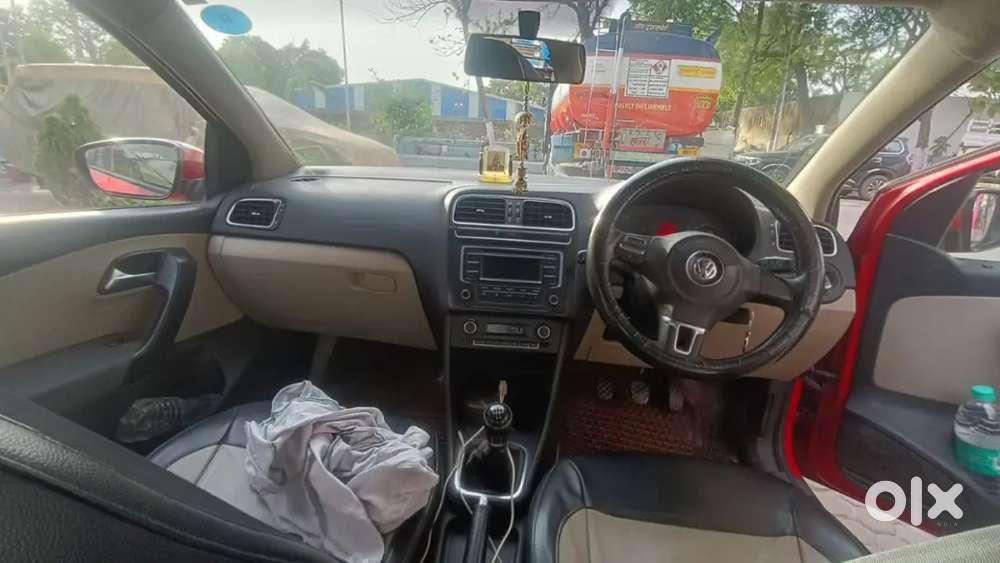 Volkswagen Polo 2014 Petrol 45000 Km Driven