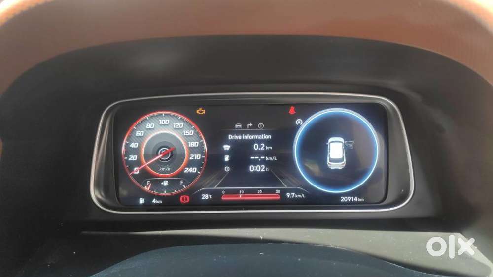 Hyundai Alcazar Platinum 7 Str 1.5 Turbo Petrol Adventure, 2024, Pet..