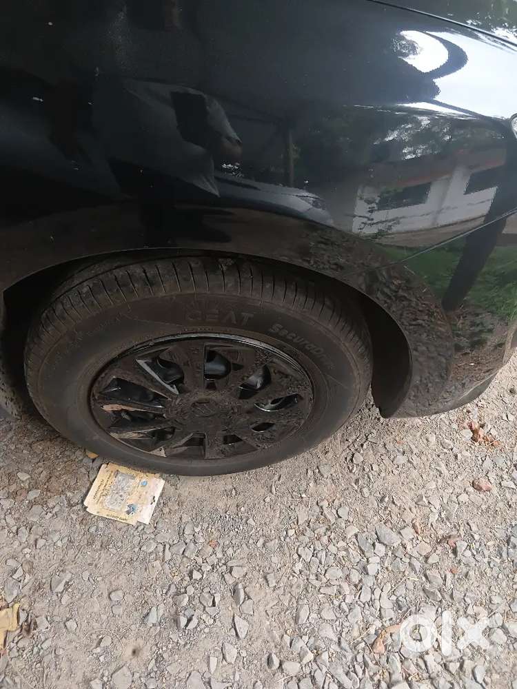 Maruti Suzuki Dzire 2025 Petrol 8800 Km Chali Hai