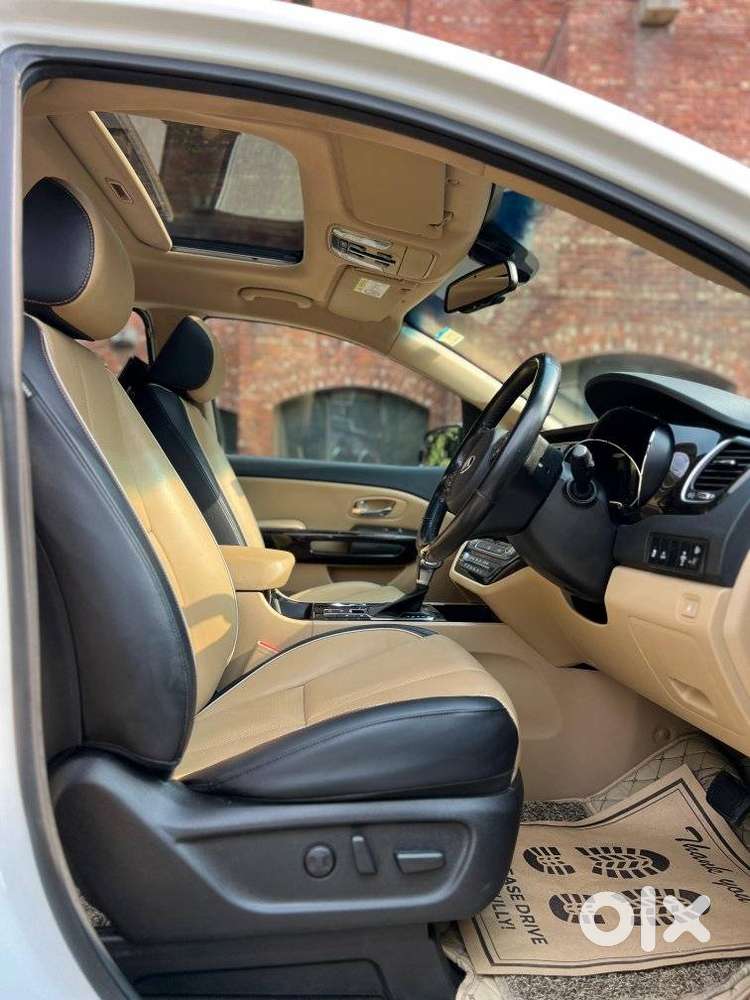 Kia Carnival Limousine, 2021, Diesel