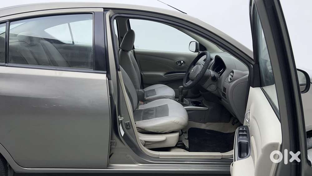 Nissan Sunny Xv, 2012, Petrol