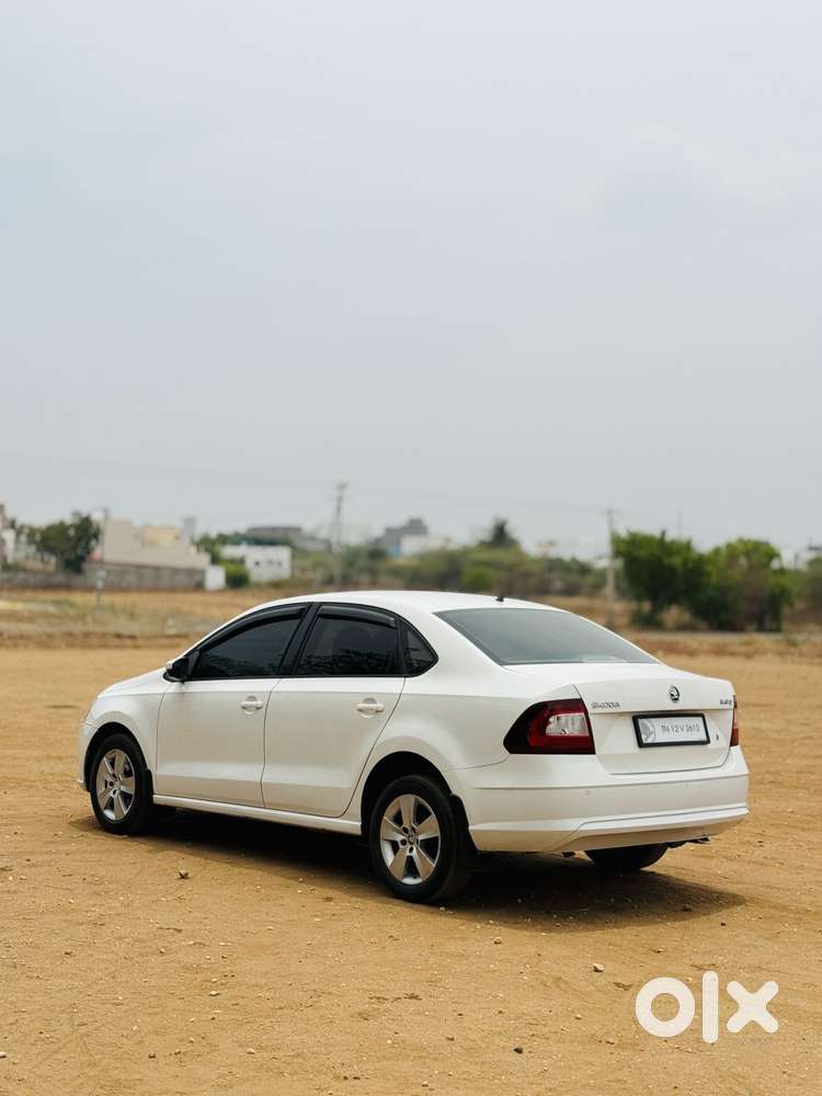 Skoda Rapid 1.6 Mpi Ambition, 2017, Petrol