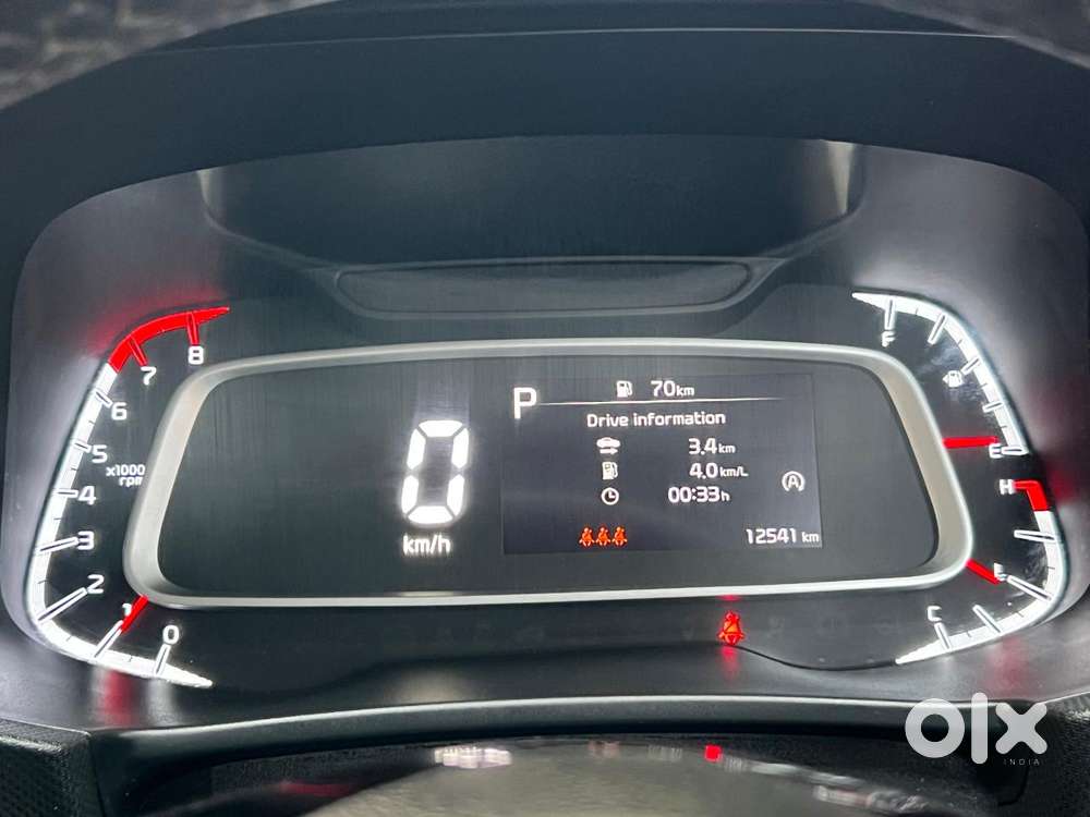 Kia Sonet Htx D, 2023, Petrol