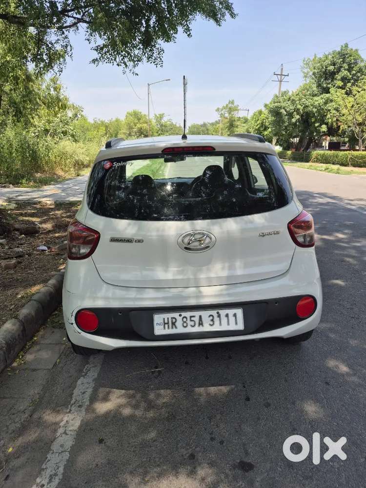 Hyundai Grand I10 Sportz 2018 Diesel 101340 Km