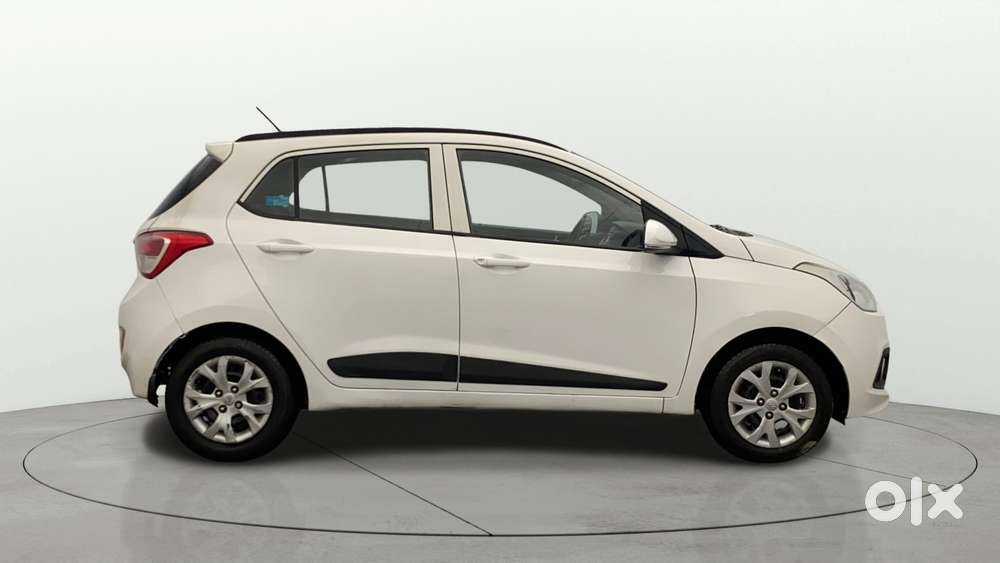 Hyundai Grand I10 Sportz 1.2 Kappa Vtvt, 2015, Petrol