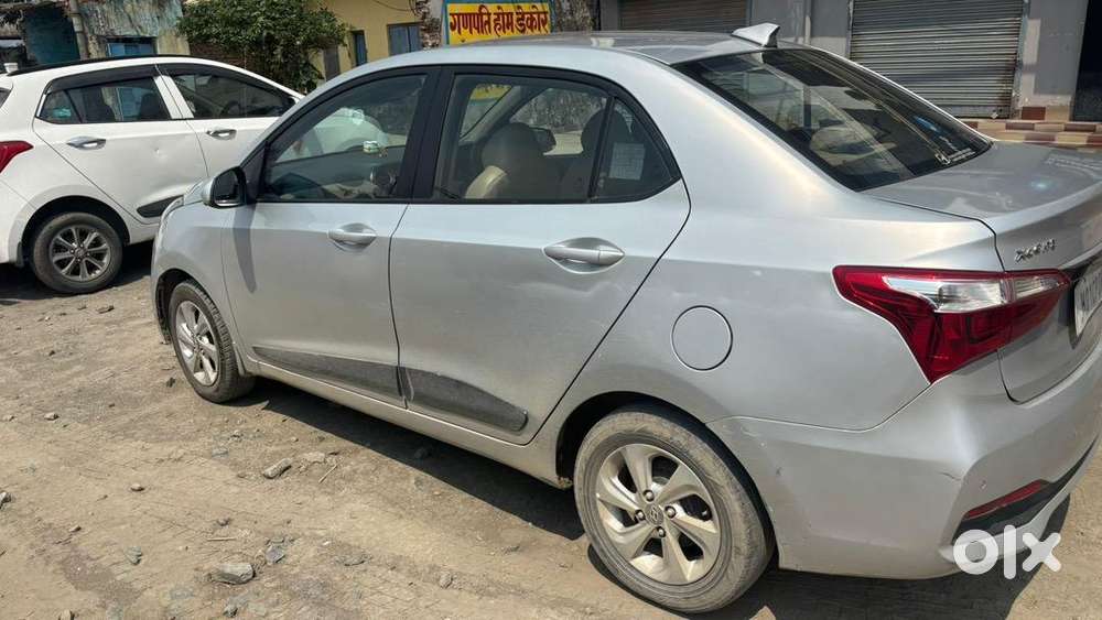 Hyundai Xcent 2017 Petrol Well Maintained