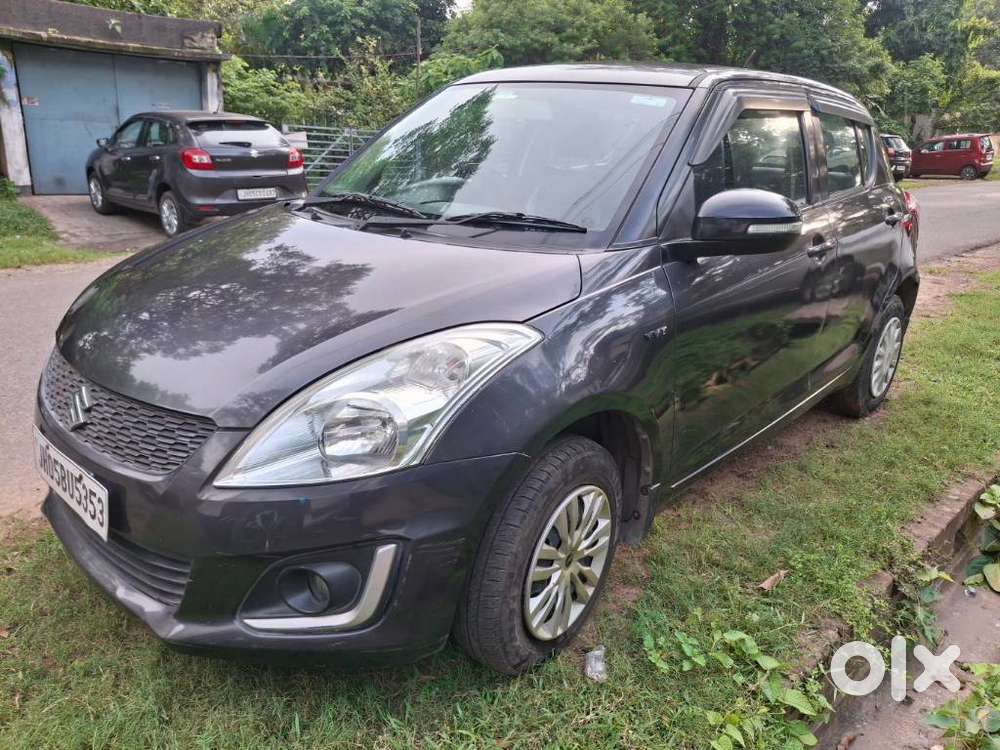 Maruti Suzuki Swift Vxi 1.2 Abs Bs-iv, 2017, Petrol
