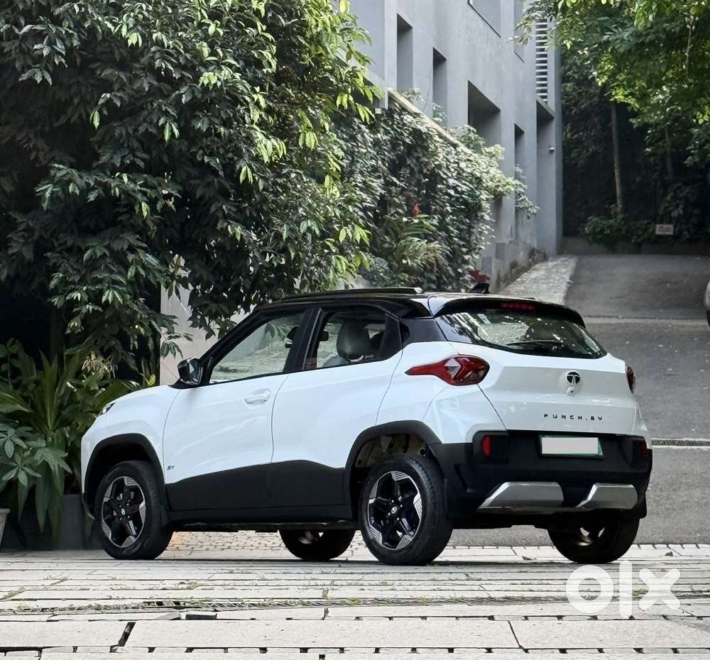 Tata Punch Ev Empowered Plus, 2024, Electric