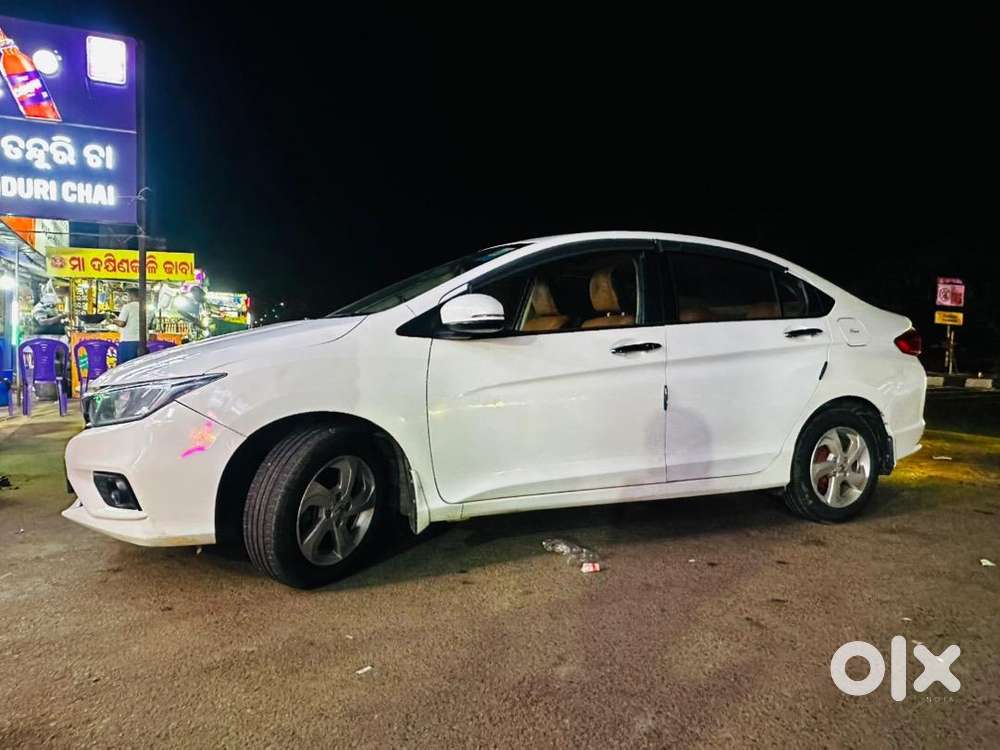 Honda City 2016 Petrol Well Maintained