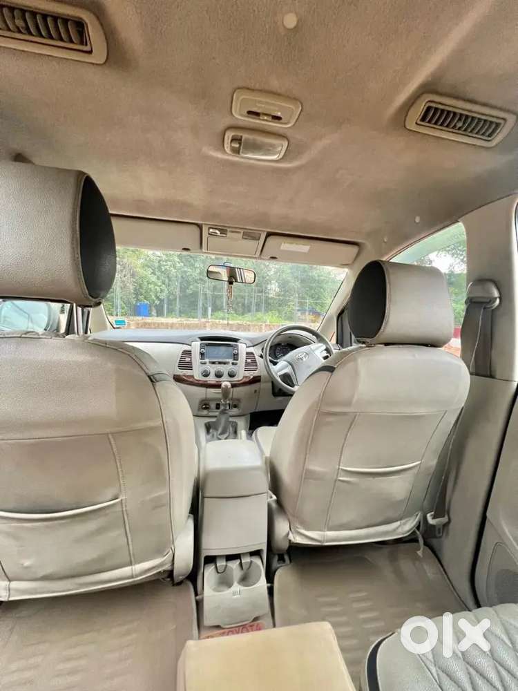 Toyota Innova 7 Seater 2015 Diesel Good Condition