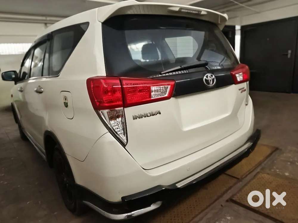 Innova Touring Sports Limited Edition