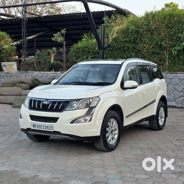 Mahindra Xuv500 2.2 W10, 2015, Diesel