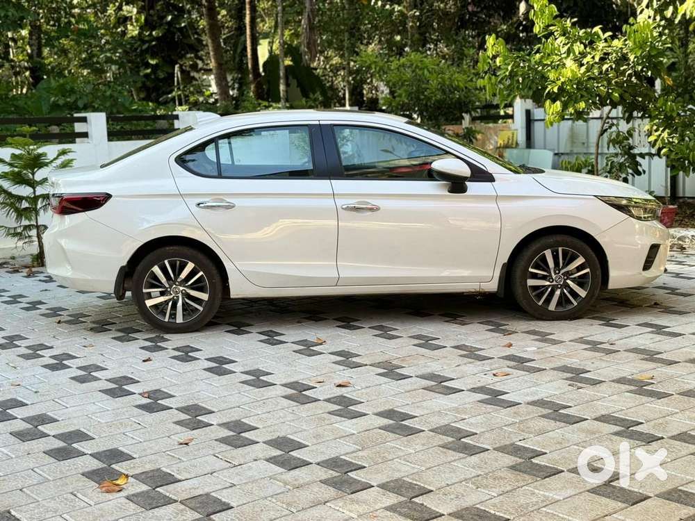 Honda City Zx Petrol Mt, 2022, Petrol
