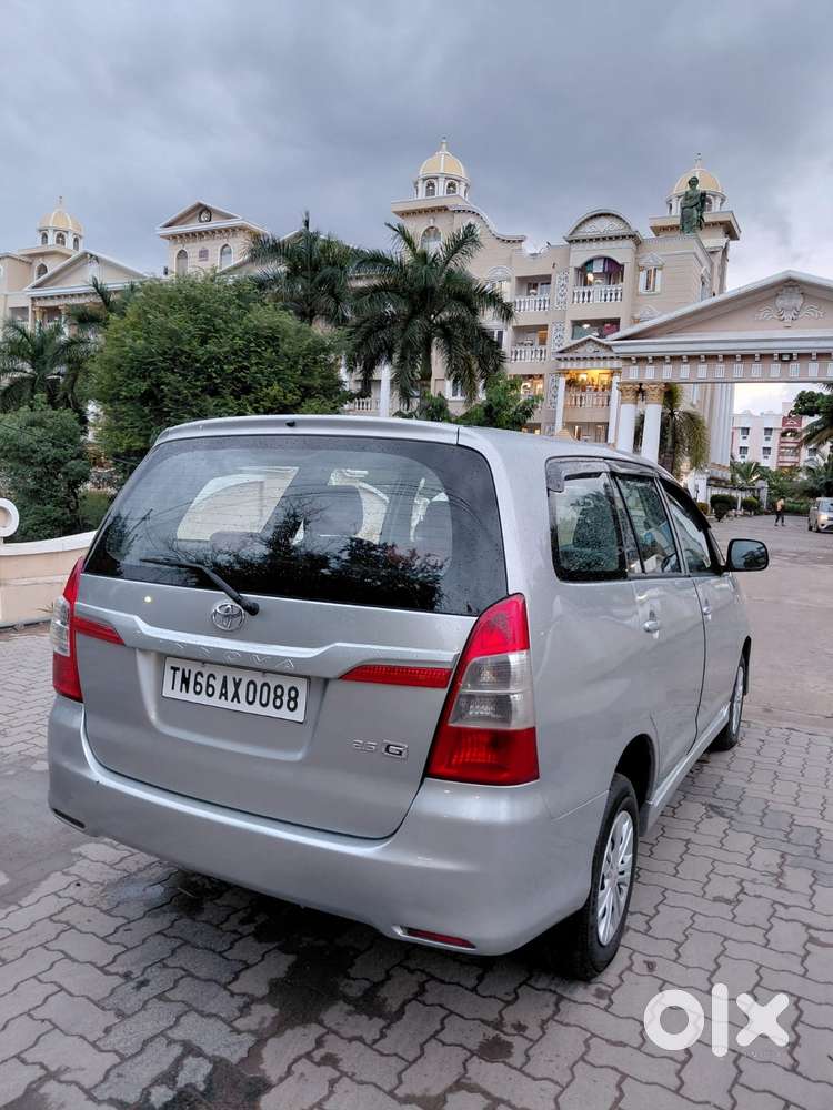 Toyota Innova 2.5 G (diesel) 8 Seater Bs Iv, 2016, Diesel