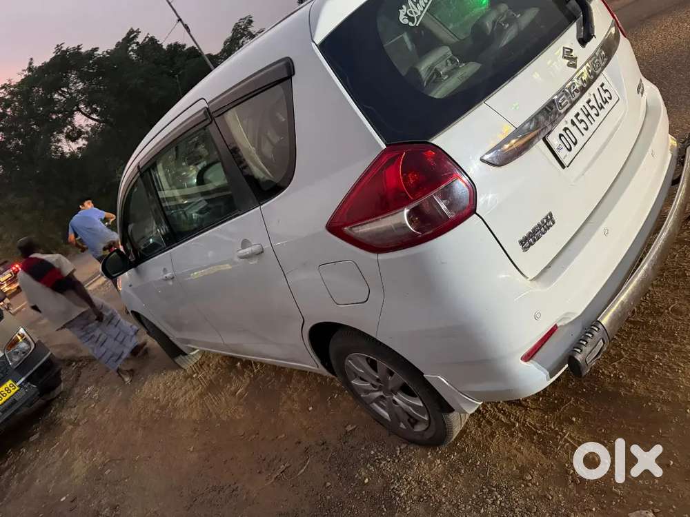 Maruti Suzuki Ertiga 2017