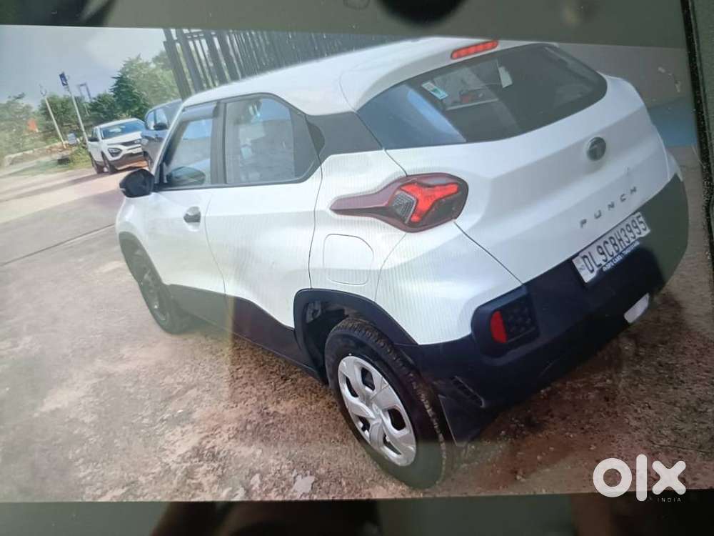 Tata Punch Pure 2025